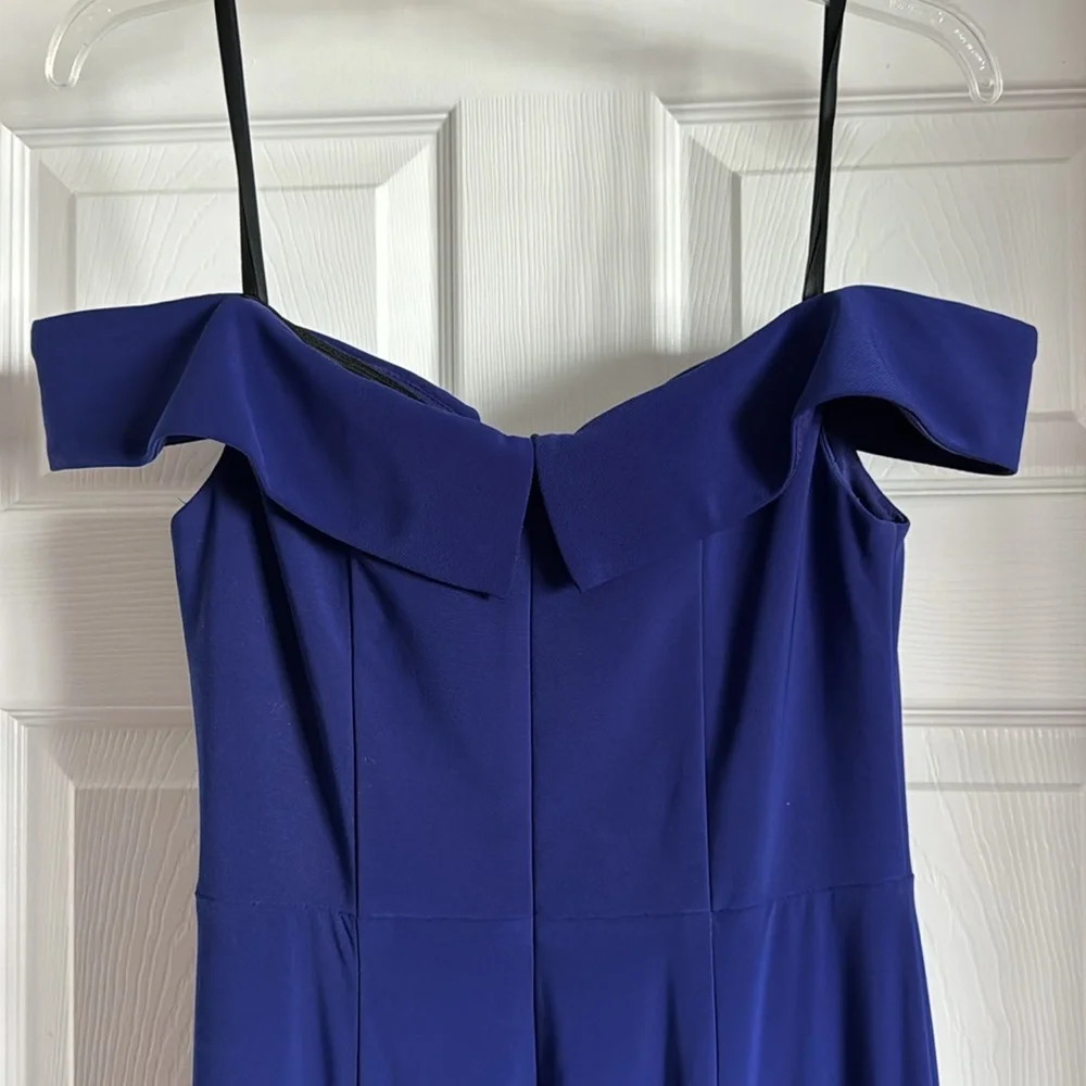 Off the shoulder gown - Picture 4 of 5